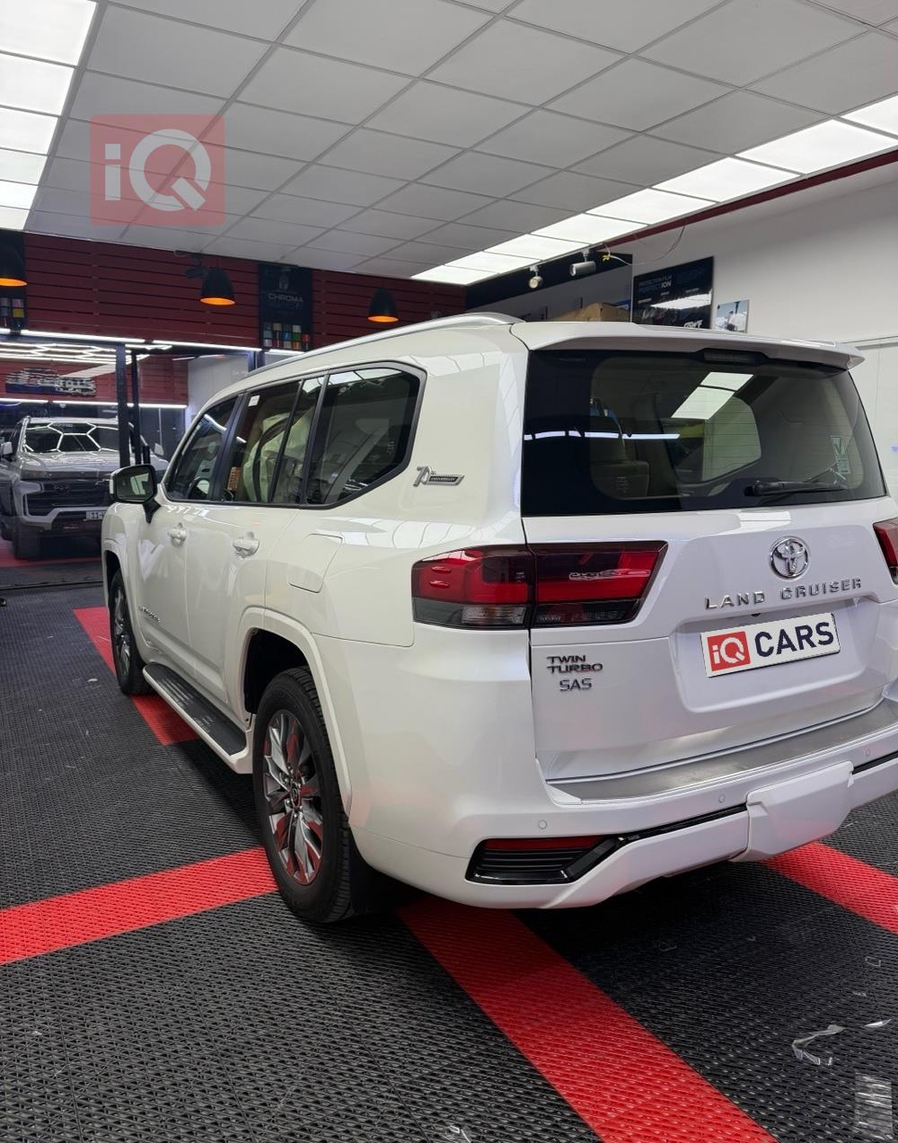 تويوتا لاندكروزر